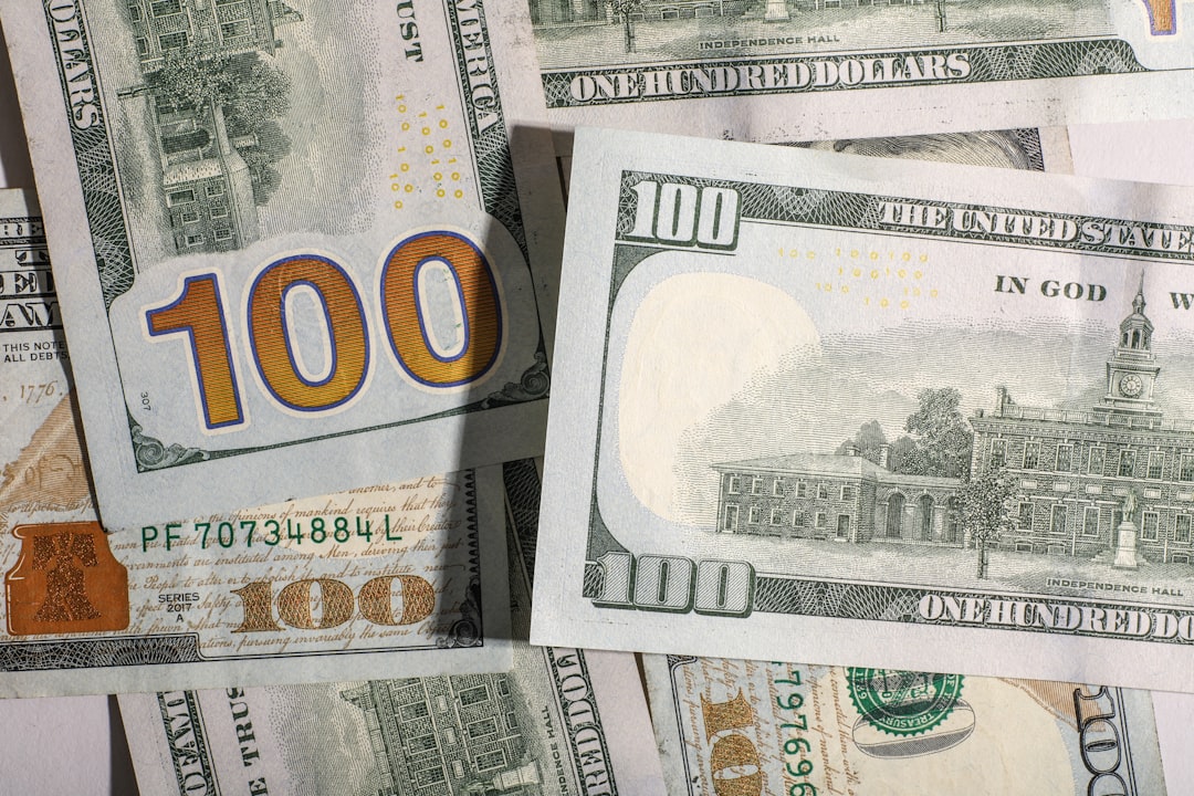 Spotřebitelé v USA si Generativní AI cení na 172 miliard dolarů ročně. Brynjolfsson ukazuje, kdo z AI vlastně profituje.