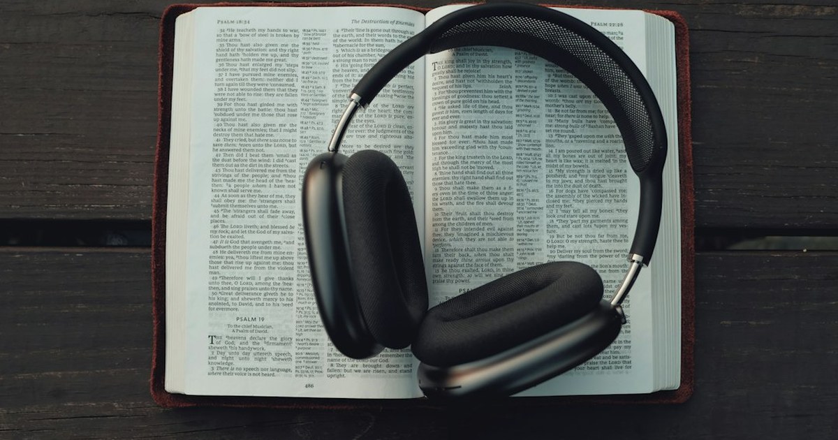 Brněnské Elredo získalo přes milion eur na AI audioknihy. Tým se stěhuje do USA za Wiley